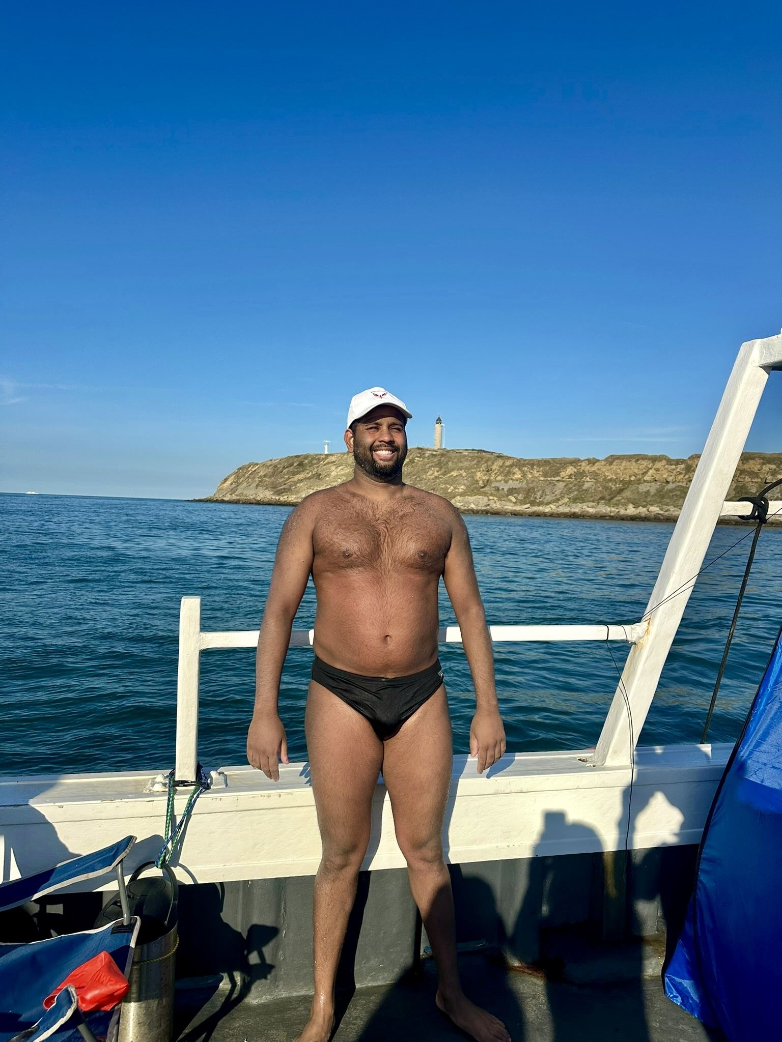 Smiling before the English Channel swim
